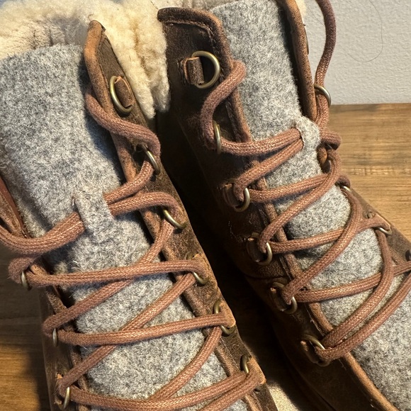 Sorel - Picture 3 of 9